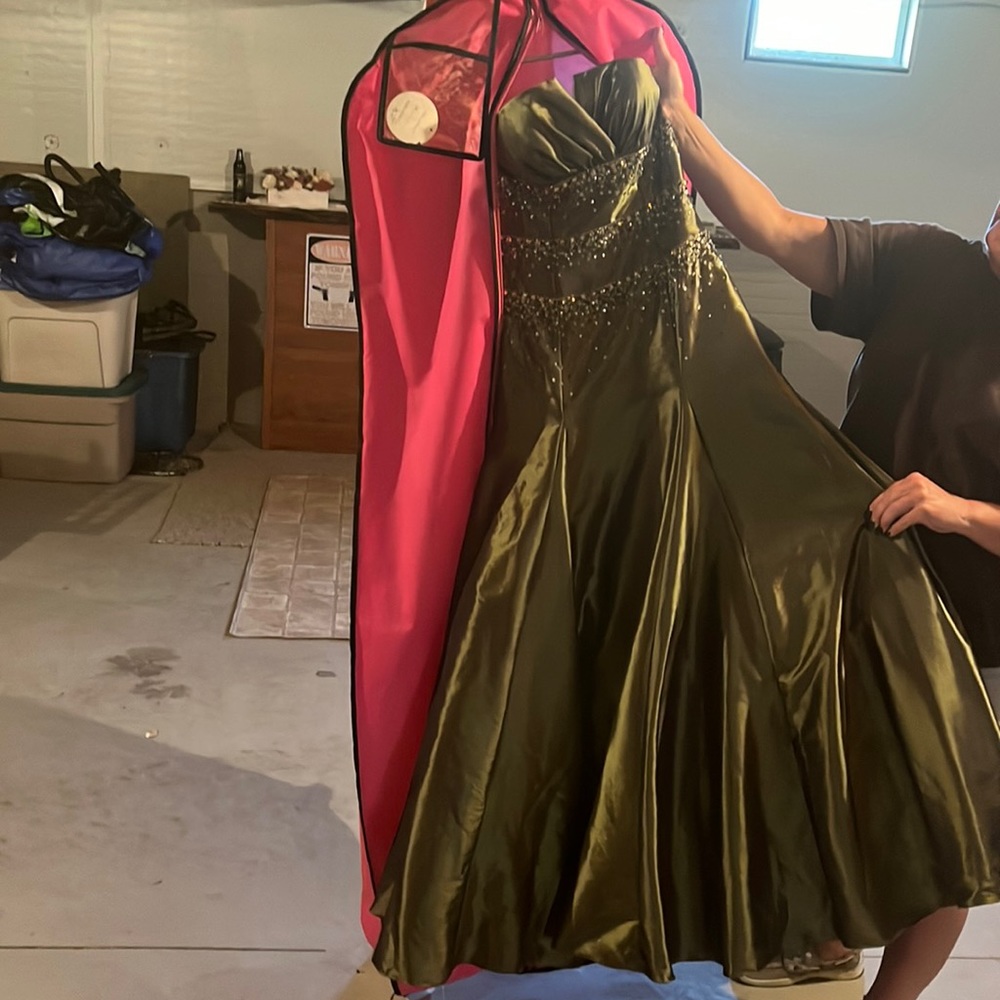 Green Dress